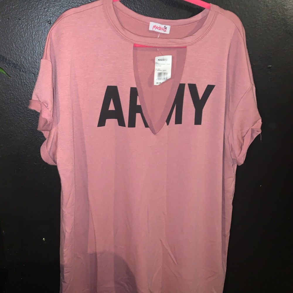 Soft pink cut out short sleeve sweater
